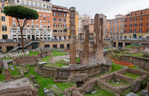Site of Julius Caesar Assassination in Rome Opens to Tourists | Frommer's