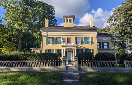 Go Inside the Emily Dickinson House, Vibrantly Restored in Amherst, Mass. | Frommer's
