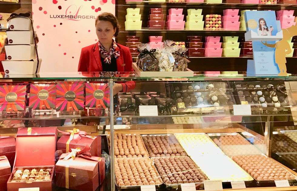 The Best Chocolate Shops in Zurich, Switzerland: Sprüngli